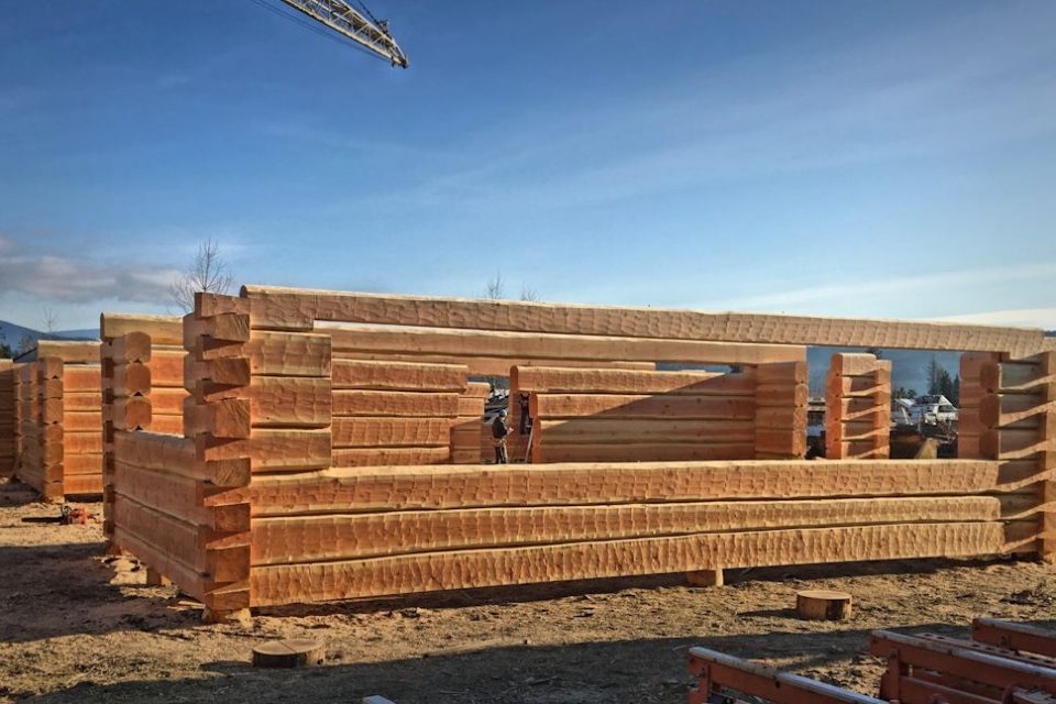Dovetail Log House Construction