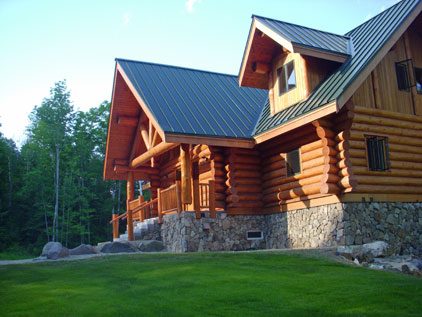 Stay In This Luxury Log Cabin - North American Log Crafters